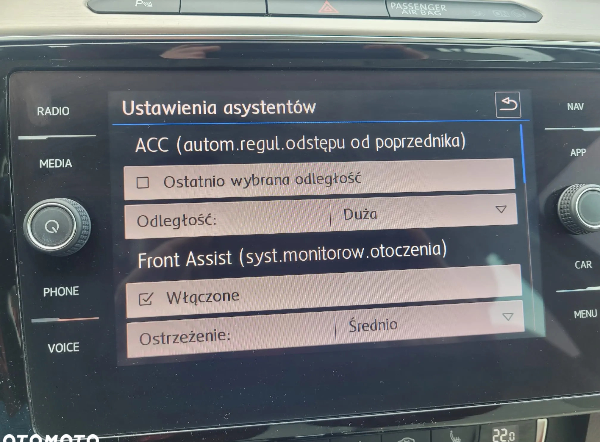 Volkswagen Passat cena 82873 przebieg: 143000, rok produkcji 2018 z Mońki małe 407